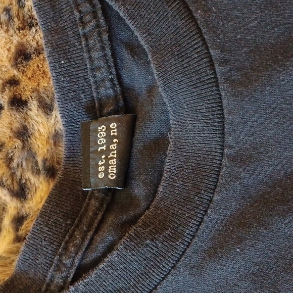 UC Large black tshirt 2005 David Bowie "changes one" - Picture 3 of 8